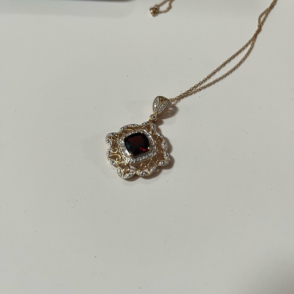 14k Gold and Red Gemstone Necklace
